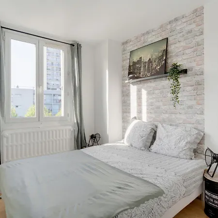 Le Privilege Aux Portes De Paris * Bagnolet